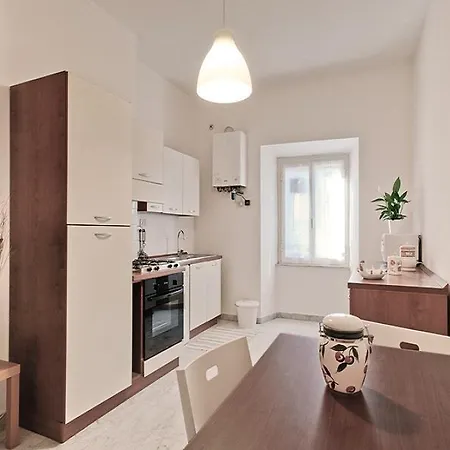 דירה Rent In - Vatican *