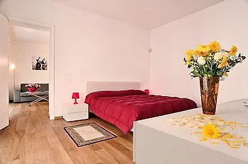 דירה Rent In - Vatican